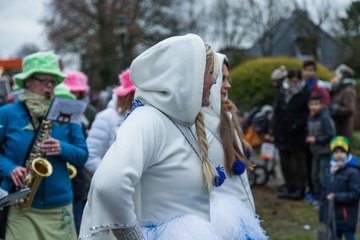 Bild 198 - Latuff Umzug